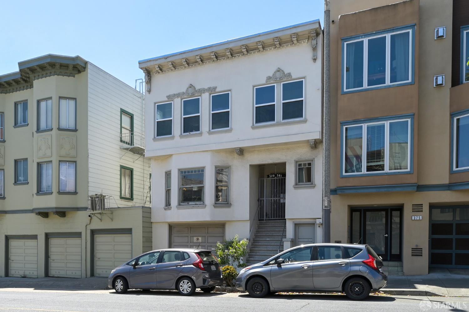 379-381 25th Avenue