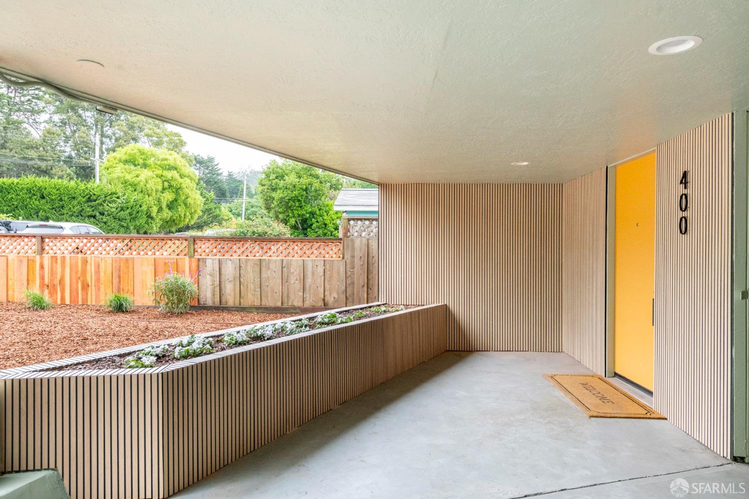 400 Miramar Drive