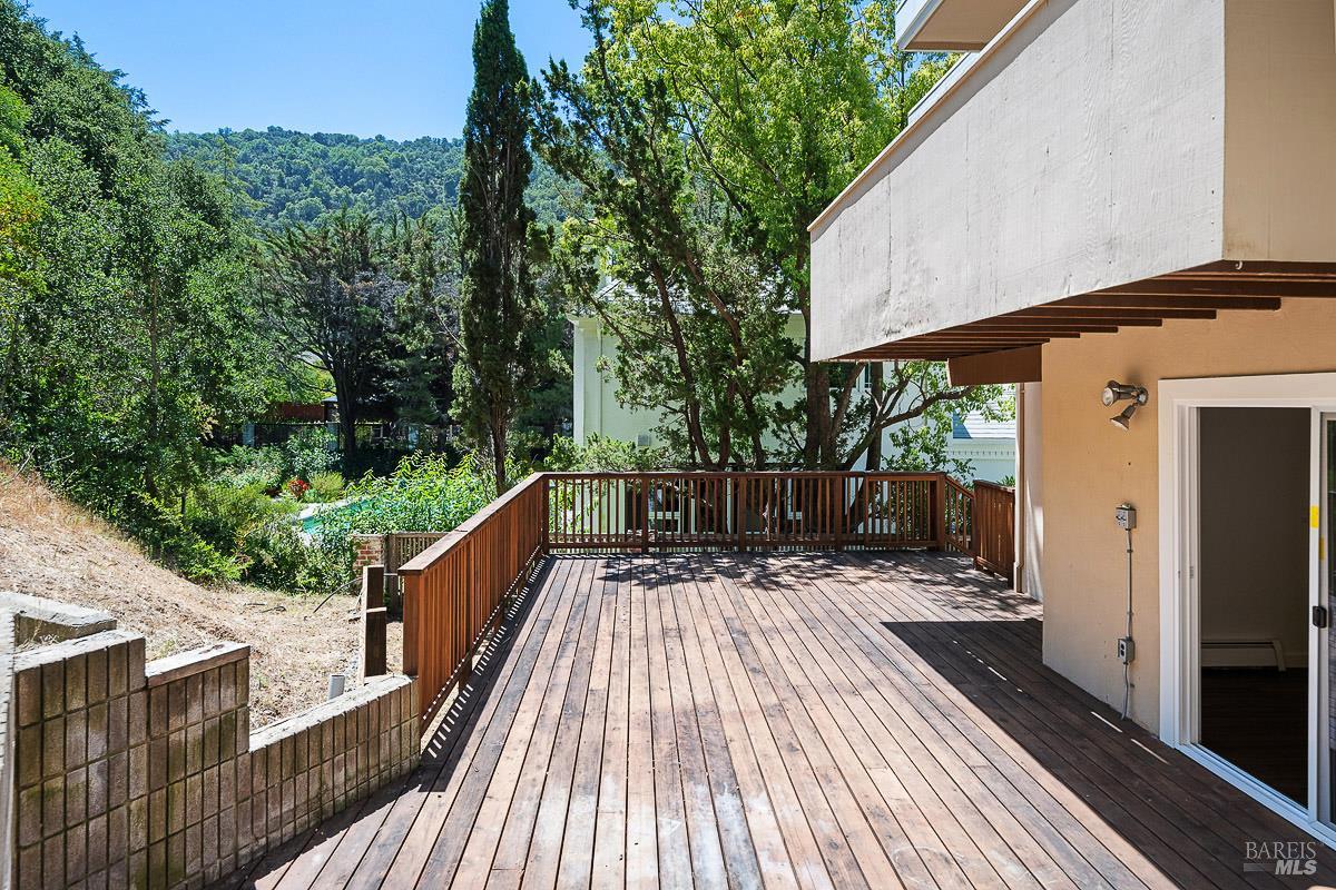 36 Bonnie Brae Drive