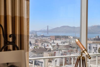 1200 California Street 8B San Francisco CA 94109