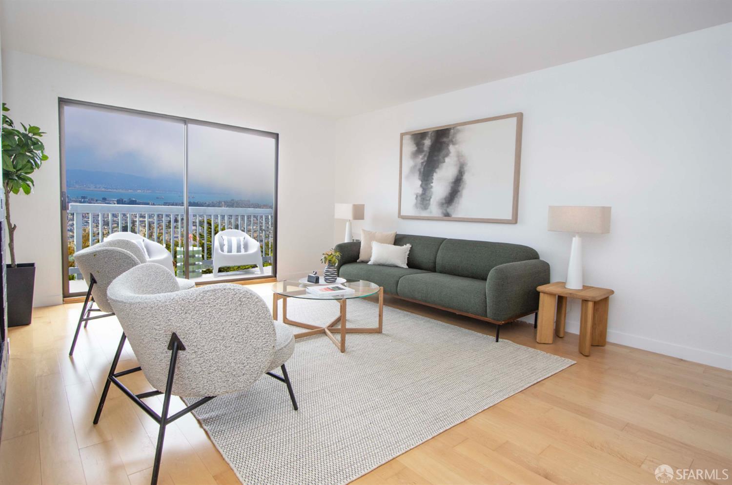 155 Gardenside Drive 33, San Francisco CA 94131