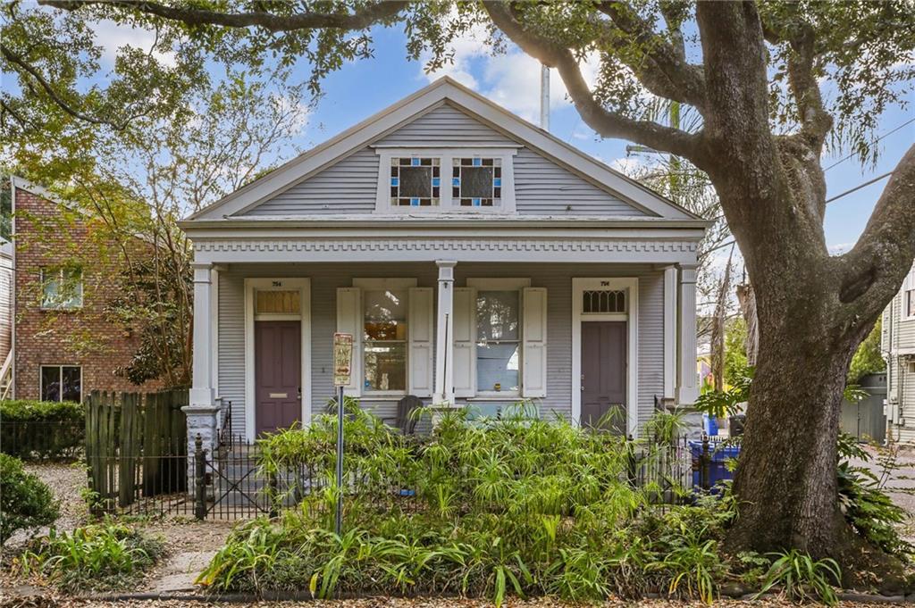 754 LOUISIANA Avenue -