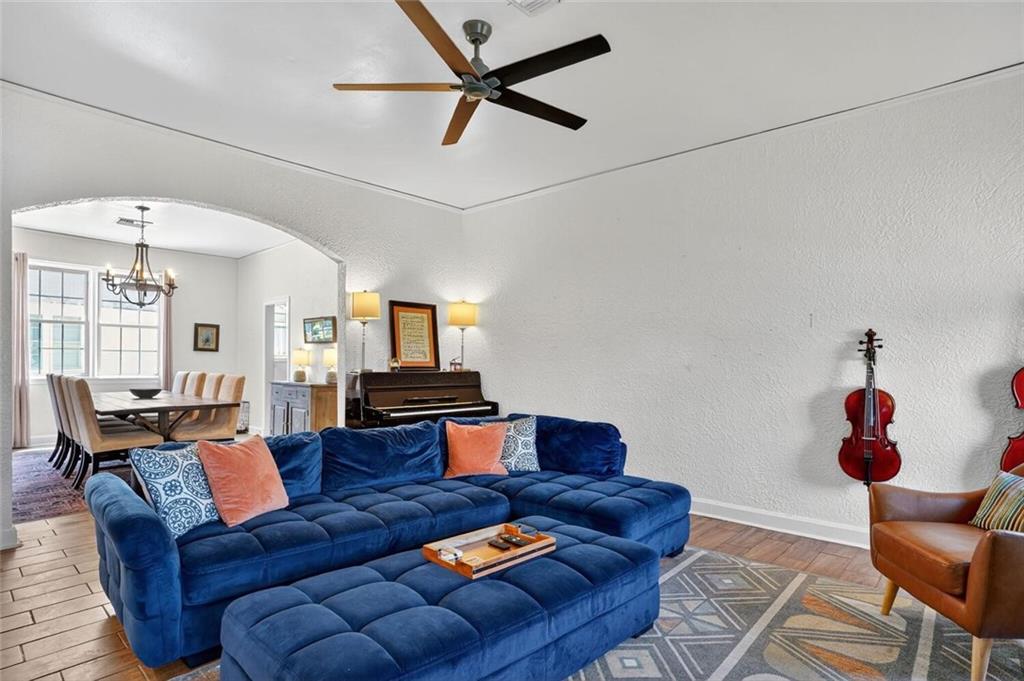 408 JEFFERSON HEIGHTS Avenue