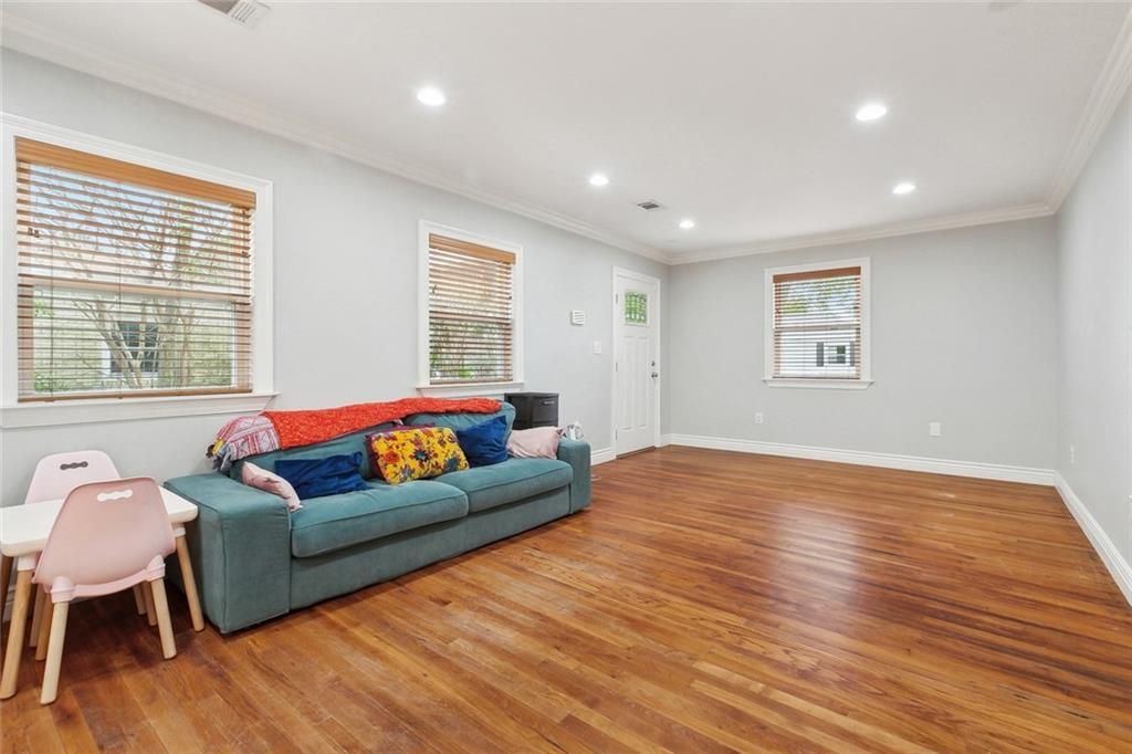 1101 LURLINE Drive