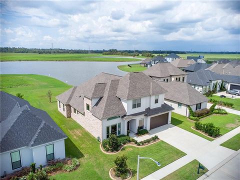 109 MOONLIGHT COVE Lane Luling LA 70070