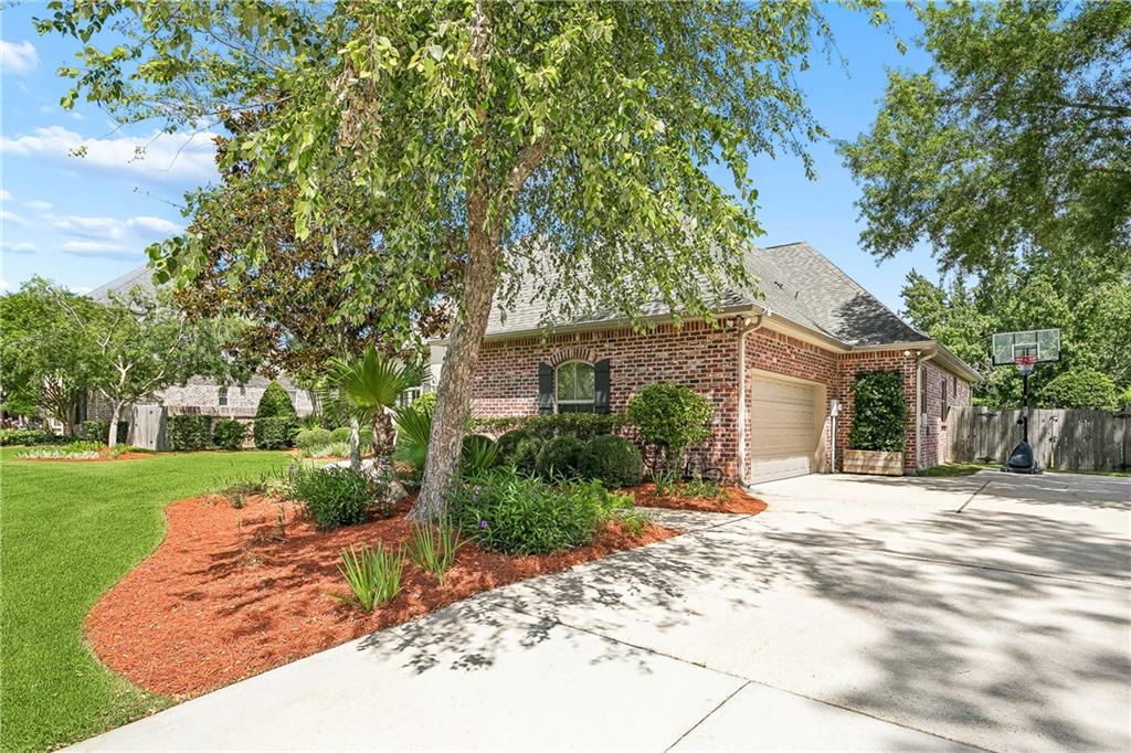 211 DELTA Drive