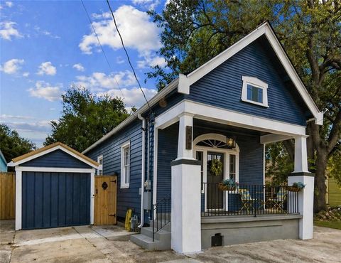Photo of 532 ELMIRA Avenue, New Orleans, LA 70114 (MLS # 2554541)