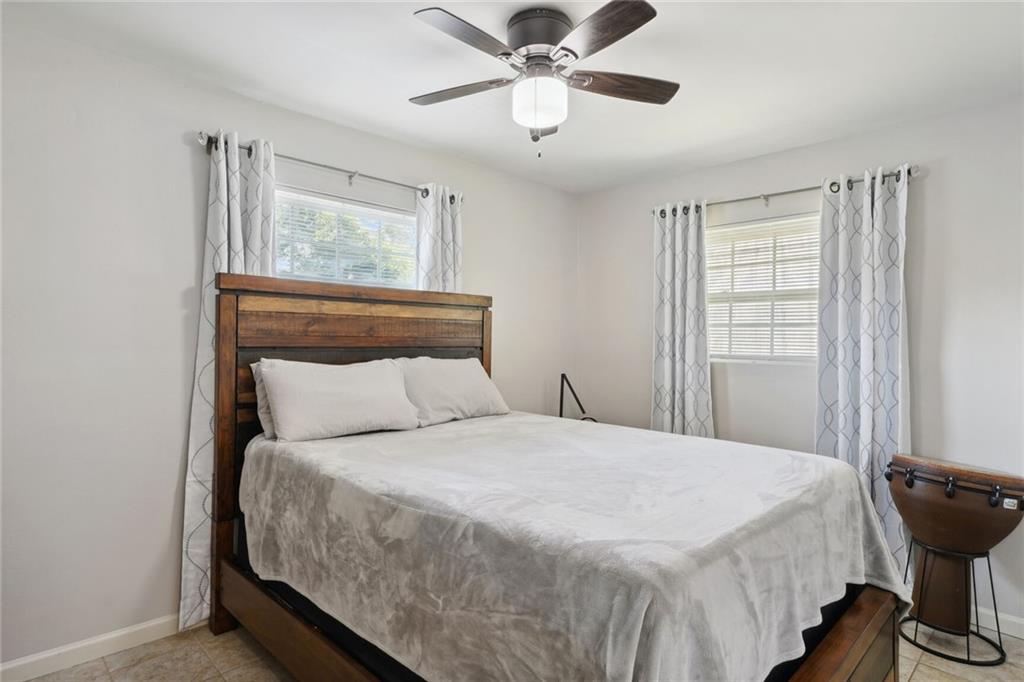 Metairie, Louisiana 70003, United States, 4 Bedrooms Bedrooms, ,3 BathroomsBathrooms,Residential,Pending,52445