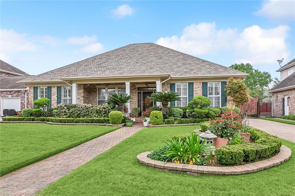 54 CHATEAU ROTHCHILD Drive