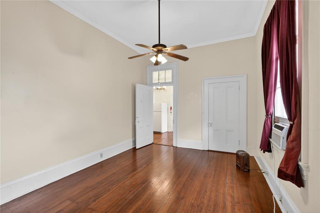 New Orleans, Louisiana 70130, United States, 2 Bedrooms Bedrooms, ,1 BathroomBathrooms,Residential,Active,232728