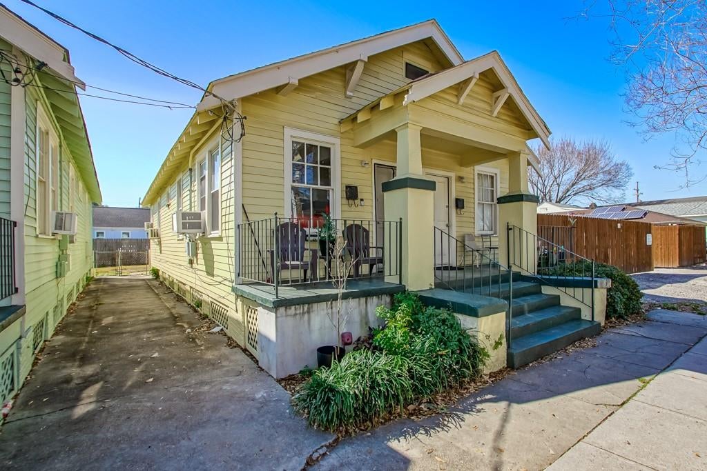 3008 10 N CONTI Street