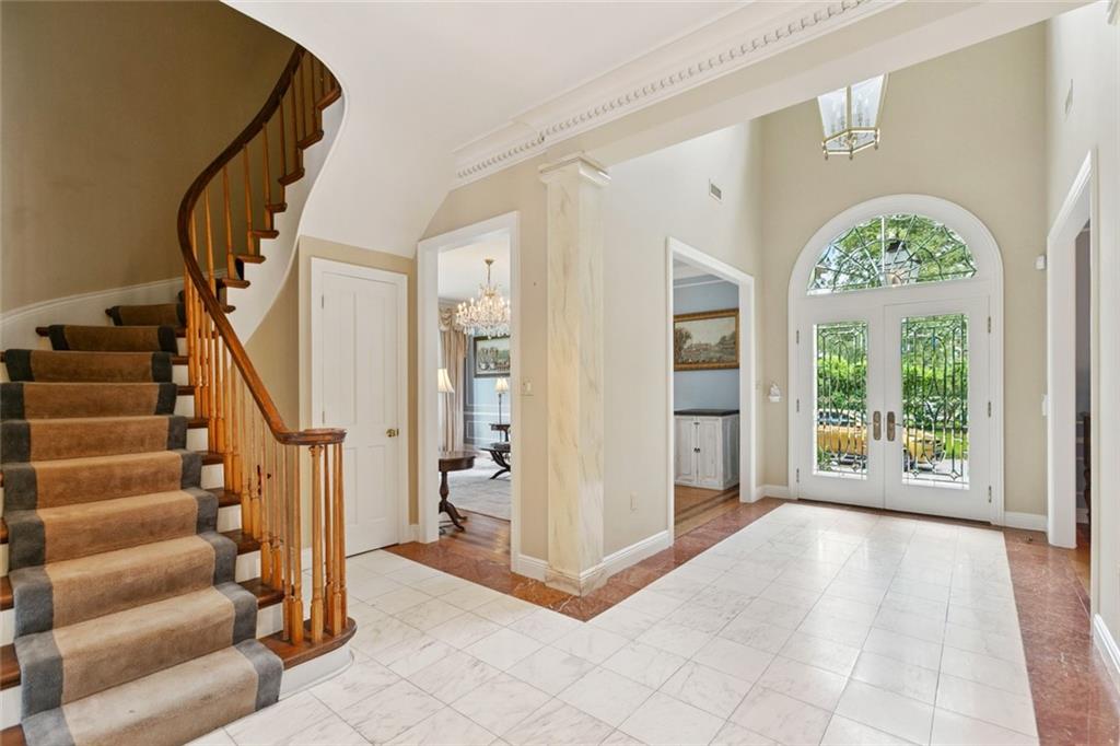 291 GARDEN Road