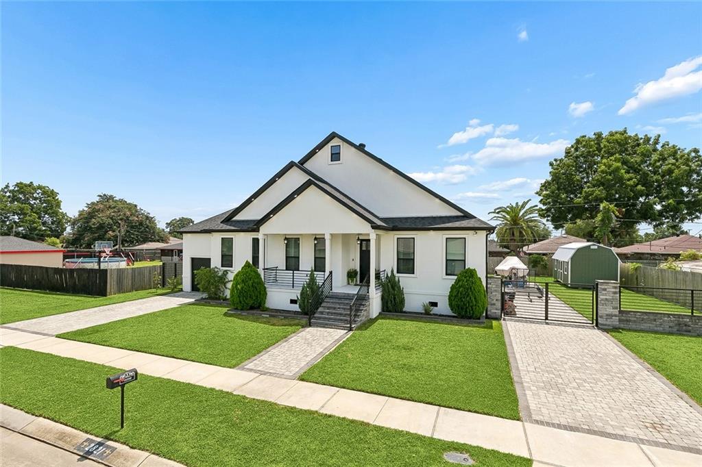 2821 CHARLES Drive