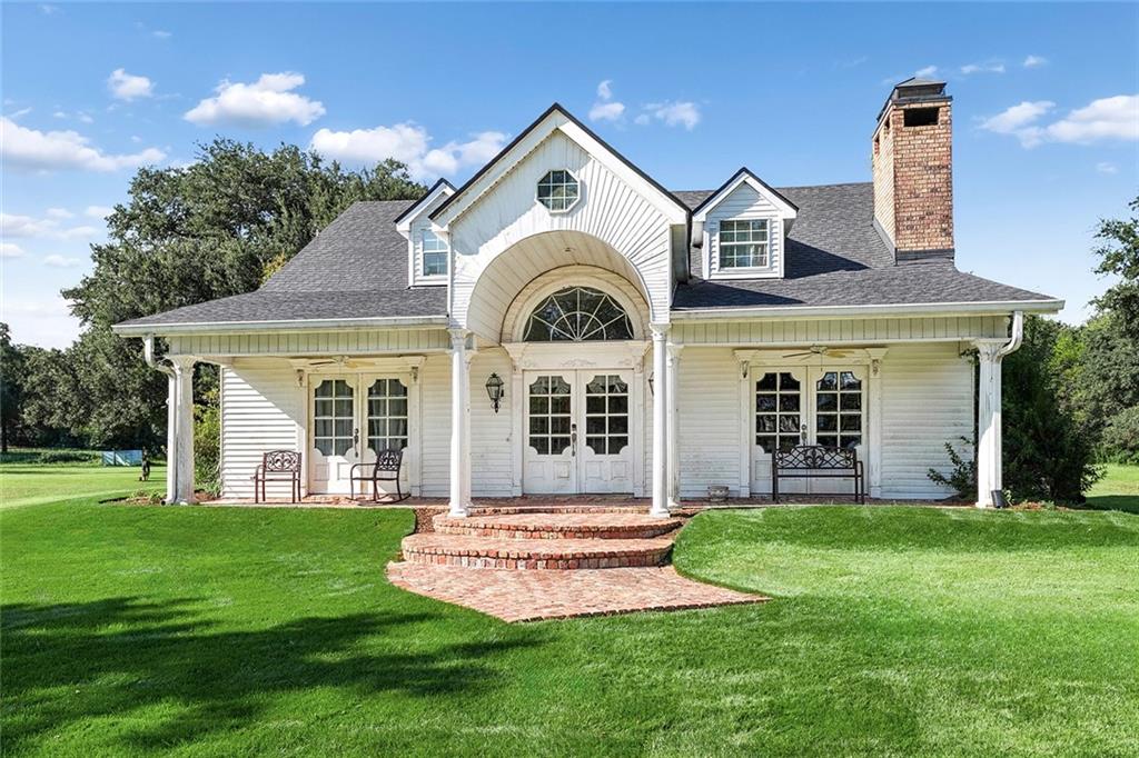 3409 BAYOU Road