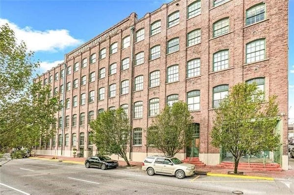 1107 S PETERS ST APT 113, NEW ORLEANS, LA 70130 - Image 01beefb1e89ca0530f05e59f354556f2/1779367510