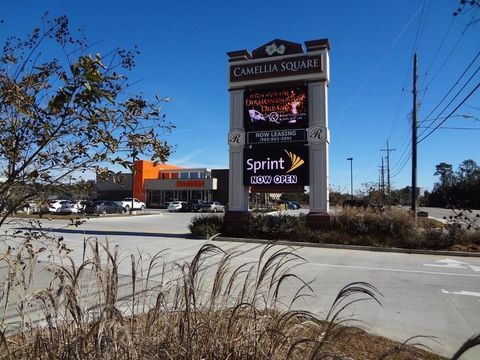 1736 E GAUSE Boulevard Slidell LA 70461