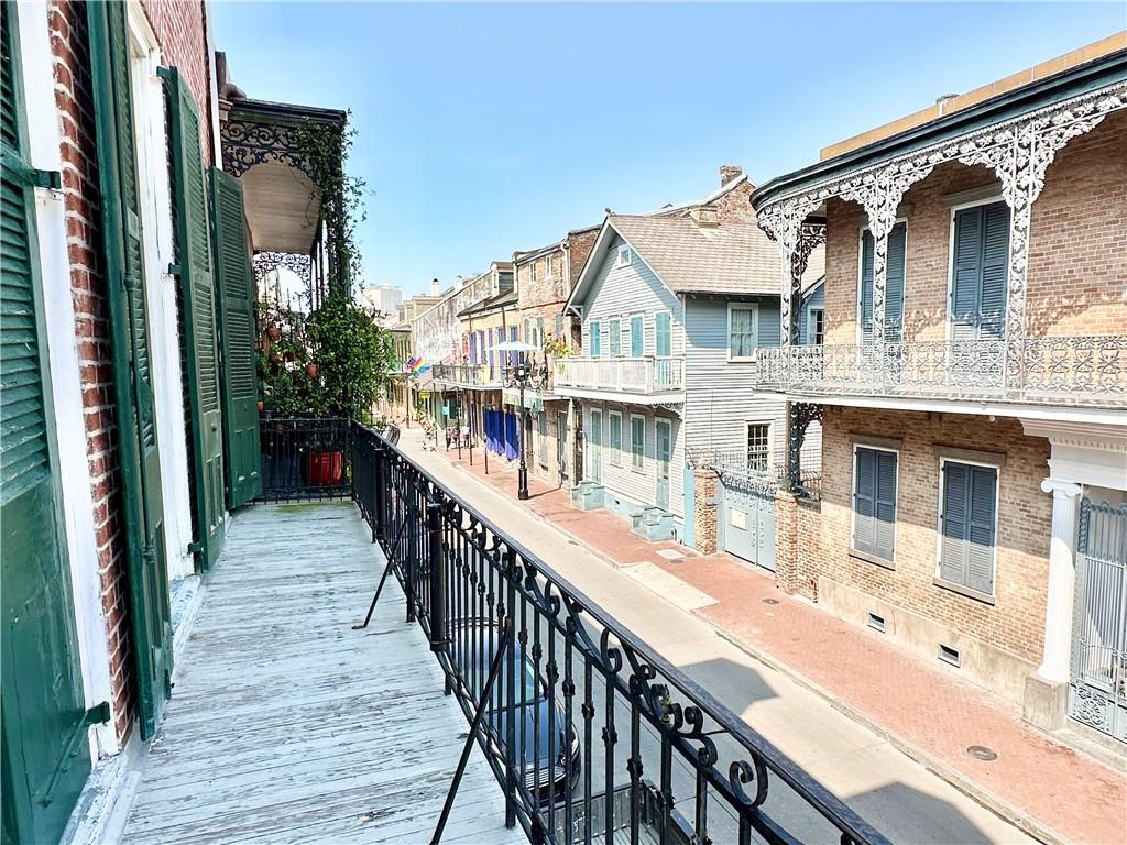 818 BOURBON Street