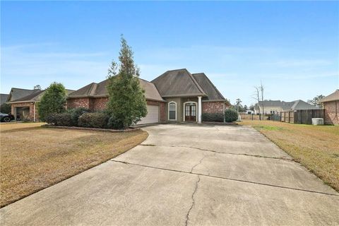13084 E COLES CREEK Loop Hammond LA 70403