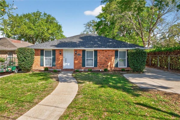 5225 LOVELAND ST, METAIRIE, LA 70006 - Image 024e2a8b3ebf905be6357192202d62cf/1744258563