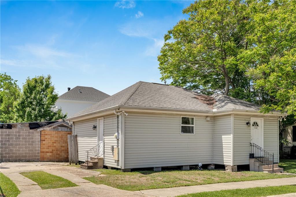 5682 GENERAL HAIG Street