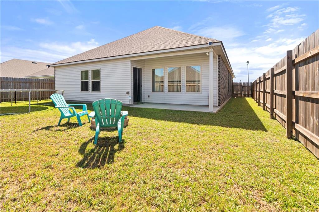 5233 SUMMER PECAN Road