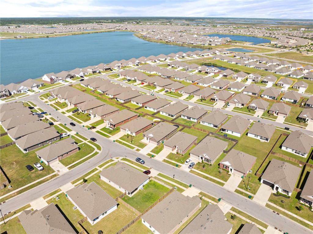 5233 SUMMER PECAN Road