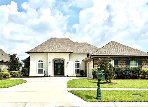 132 MOONLIGHT COVE Lane Luling LA 70070