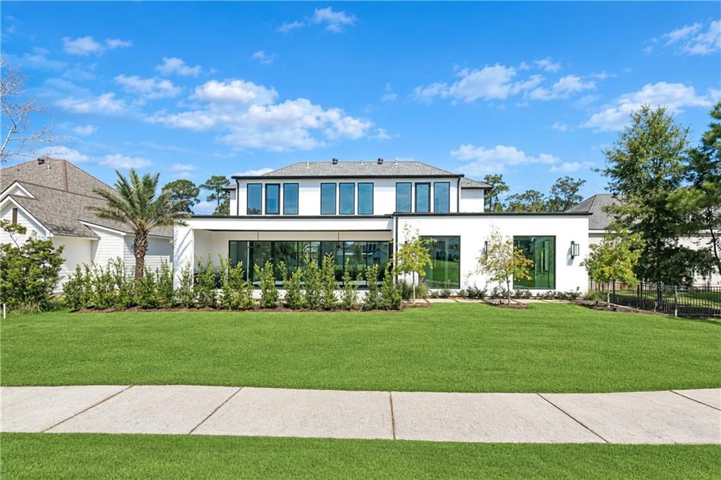 67 HUMMINGBIRD Road
