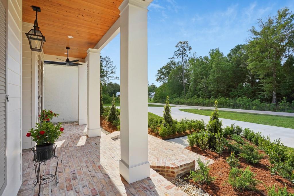 72805 PLUMEGRASS Drive