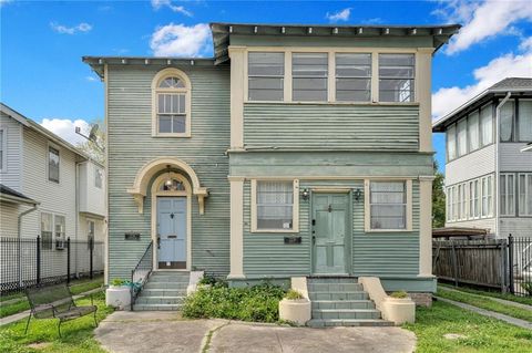 2234 36 CAMBRONNE Street New Orleans LA 70118