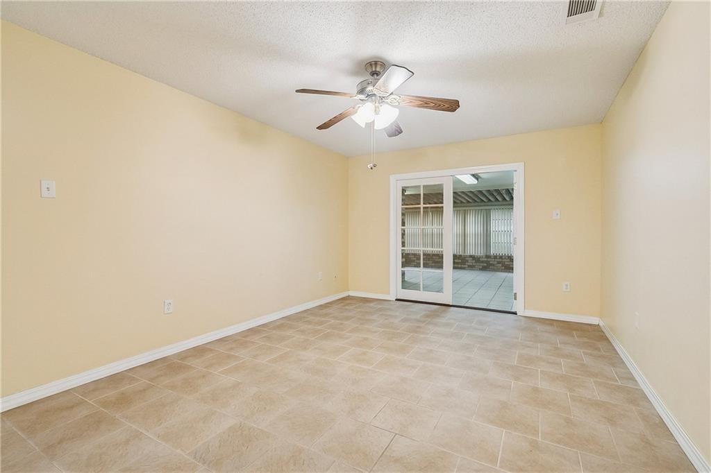 2121 CHARLES Drive