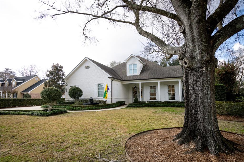 16 EAGLE TRACE Drive