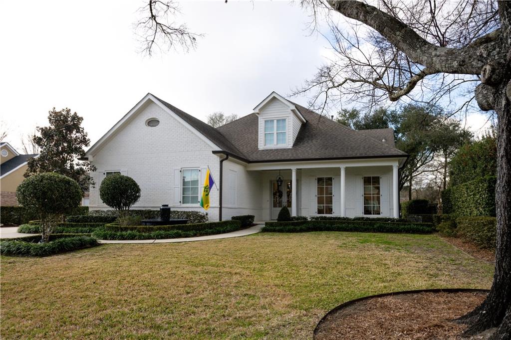 16 EAGLE TRACE Drive