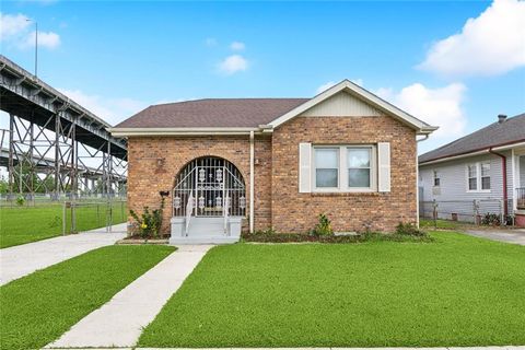 1820 BODENGER Boulevard New Orleans LA 70114