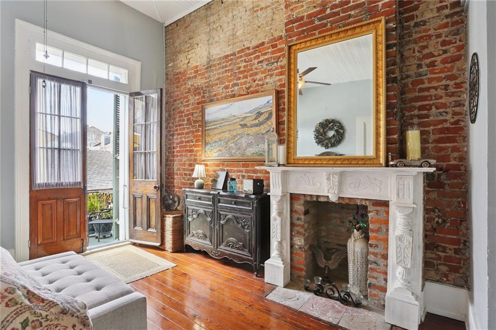 533 ST PHILIP Street 3