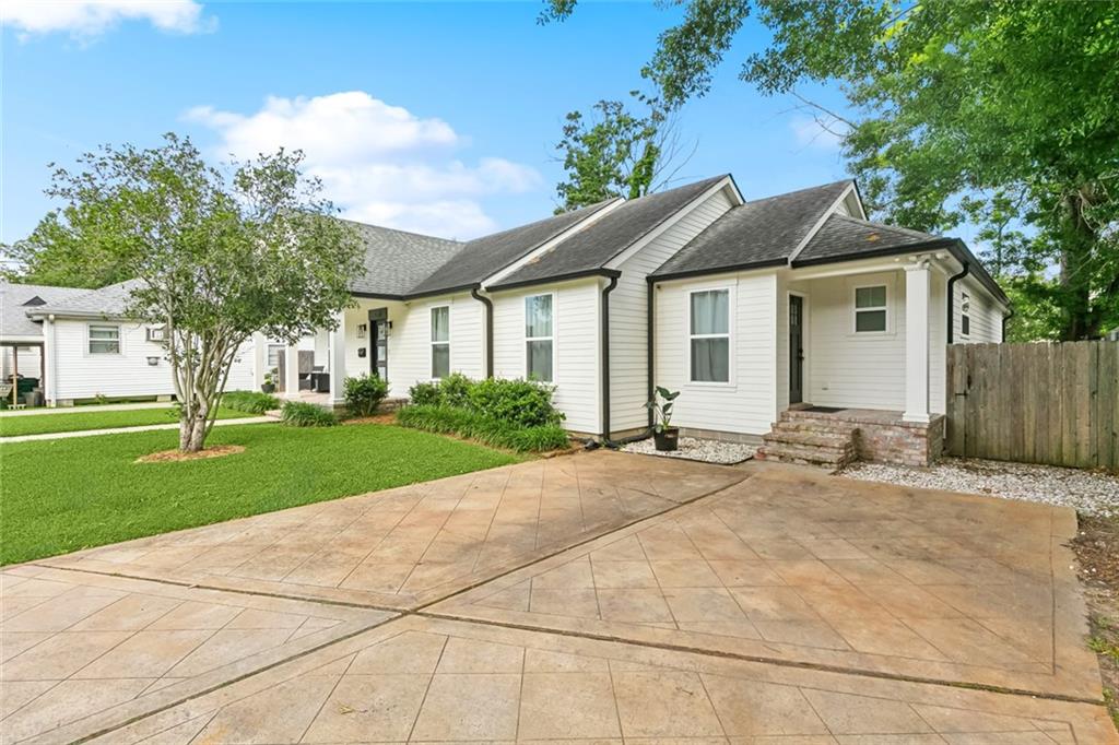 139 LABARRE Drive