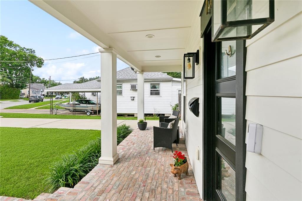 139 LABARRE Drive