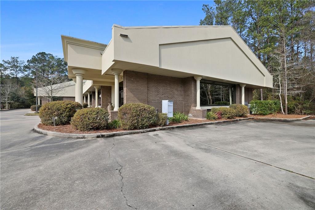 68031 CAPITAL TRACE Row