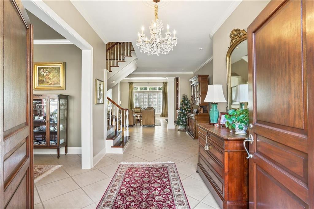 617 ENGLISH TURN Drive