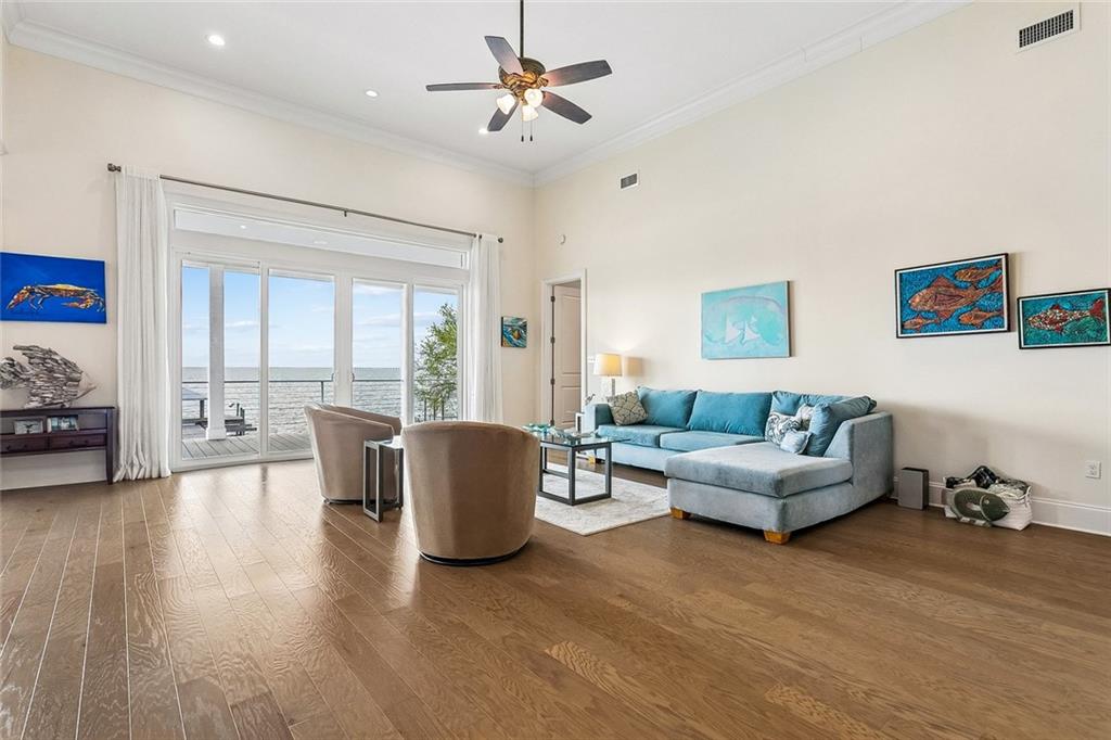 52 N TREASURE ISLE Road