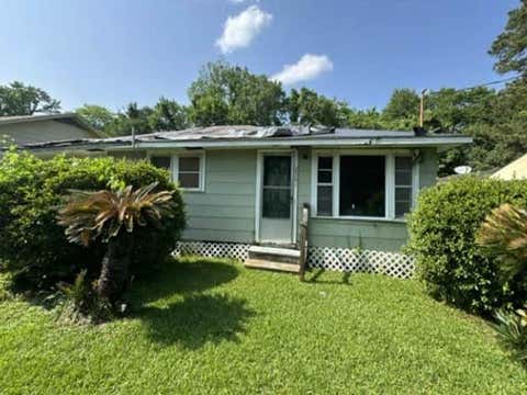 Photo of 2361 70TH Avenue, Baton Rouge, LA 70807 (MLS # 2560393)