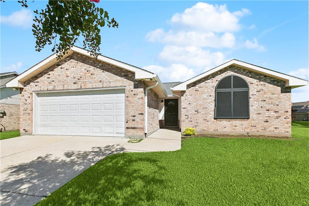 326 VALENCIA Drive