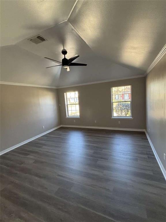 629 WILLOWDALE Boulevard