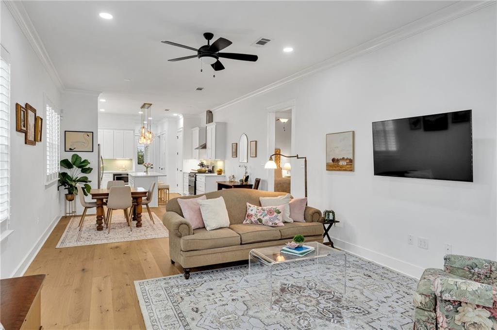 5756 WARRINGTON Drive