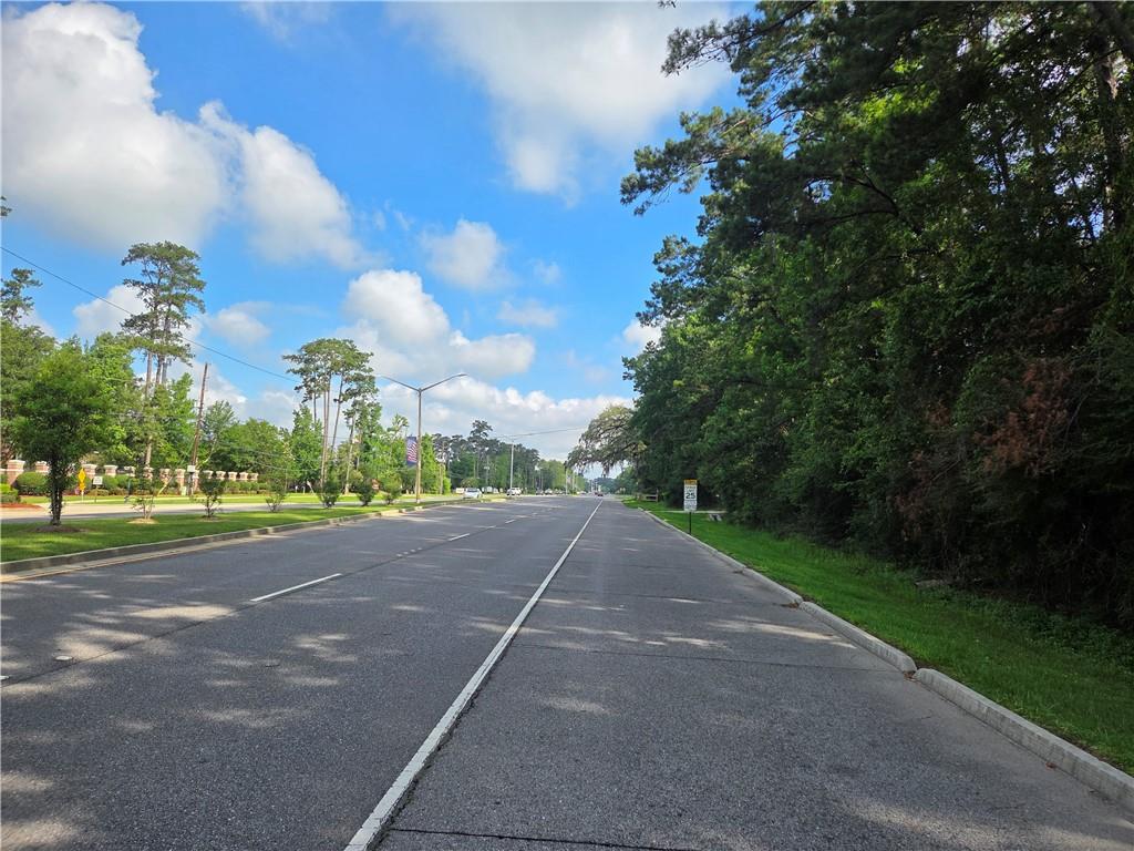 W CAUSEWAY APPROACH