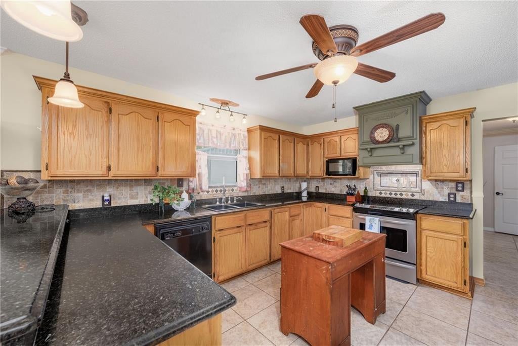 39463 LEES LANDING Road