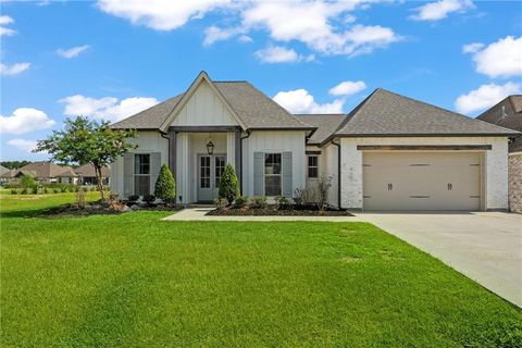 2005 CYPRESS BEND Lane Madisonville LA 70447