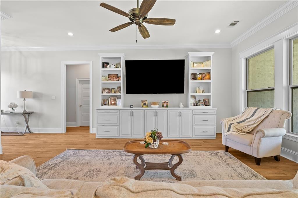 2005 CYPRESS BEND Lane