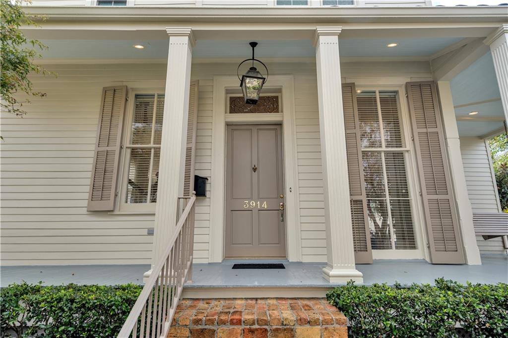 3914 PRYTANIA Street