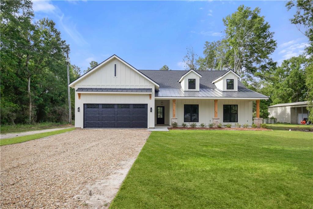 313 CHENEL Street